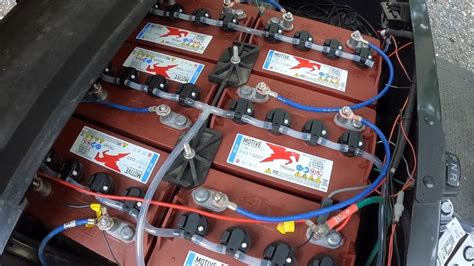 how many volts is a golf cart with 6 batteries: Delving into the Electrical Setup and Beyond